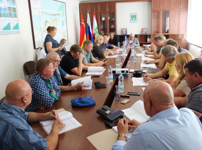 Снизить расходы на власть