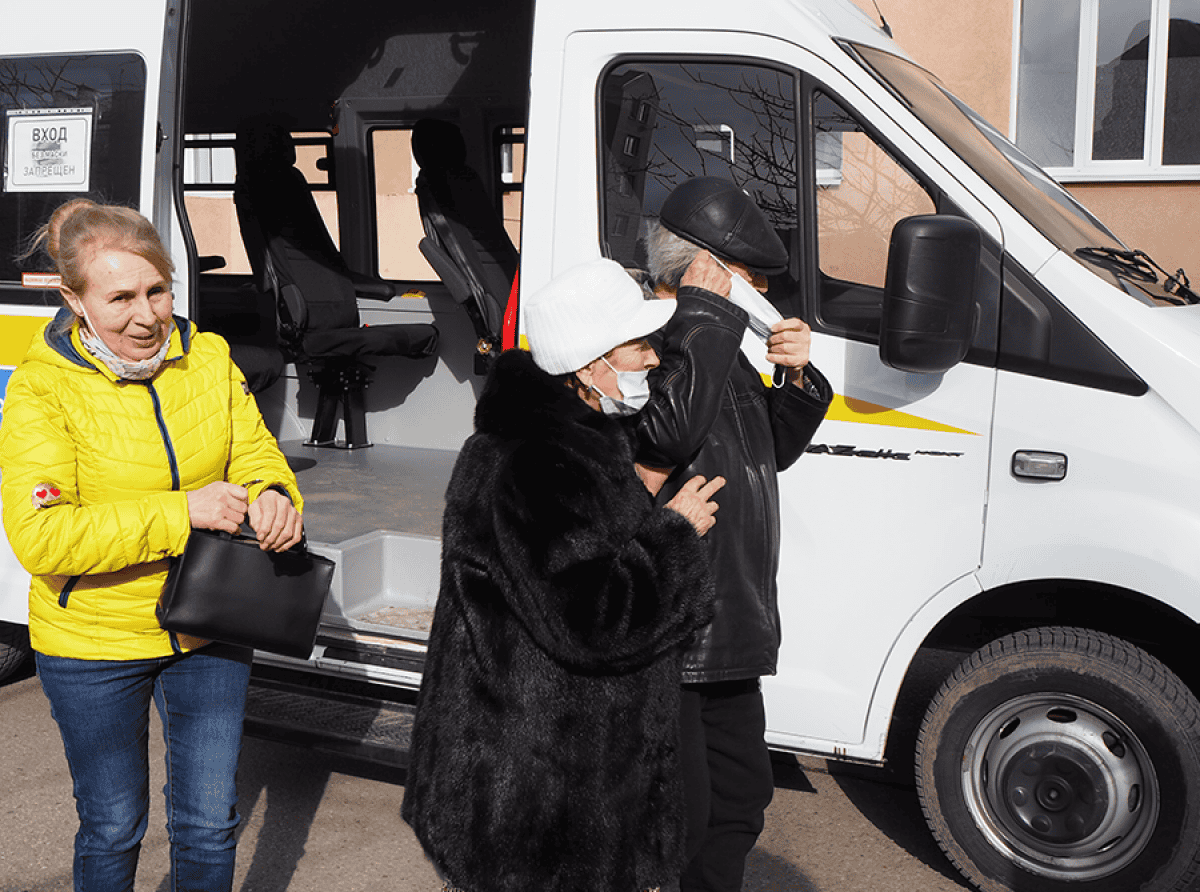 Первичная вакцинация жителей (старше 65 лет) округа