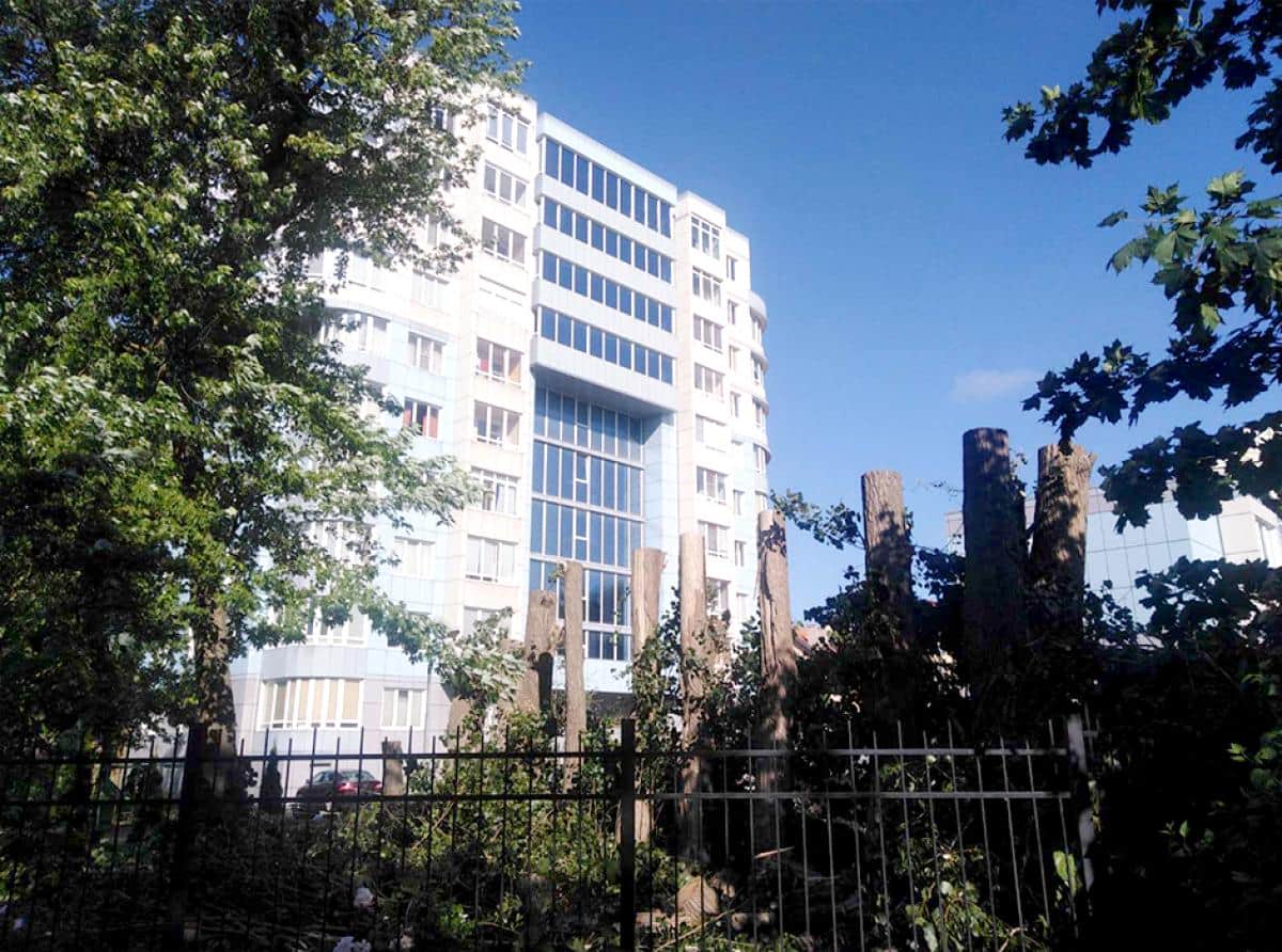 ДТП с автобусом, варварская остолбовка и запах