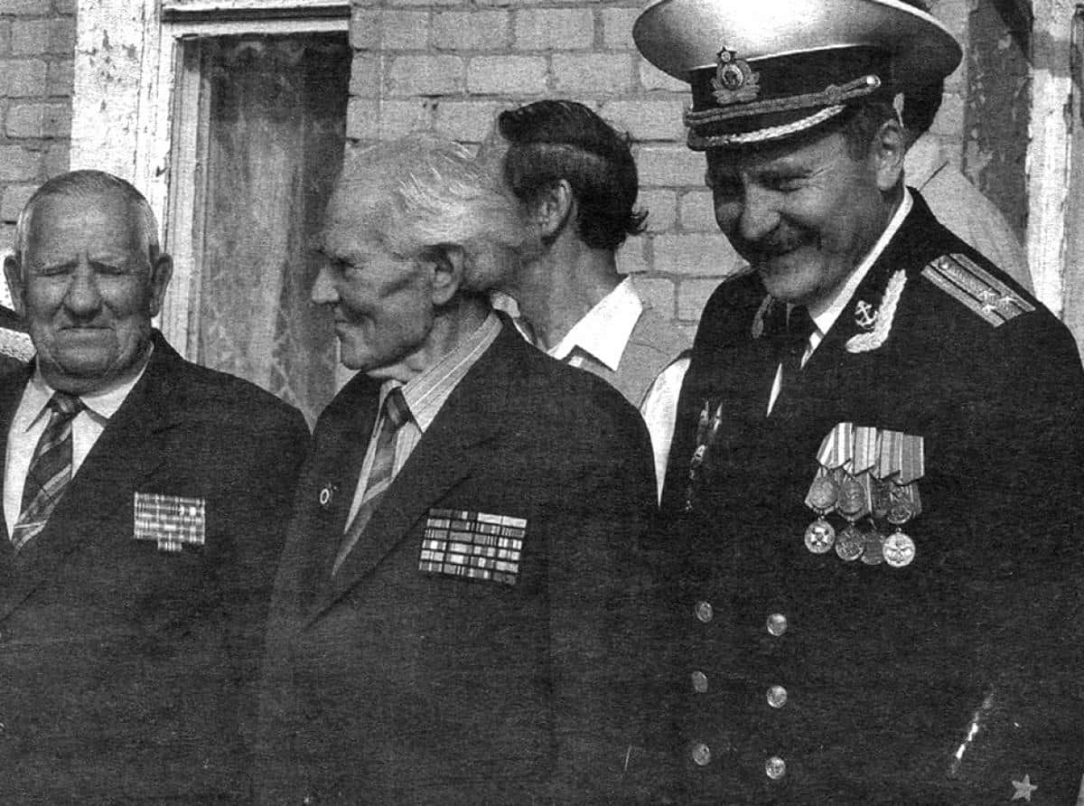 Про ветеранов, учителей и … Клёнку