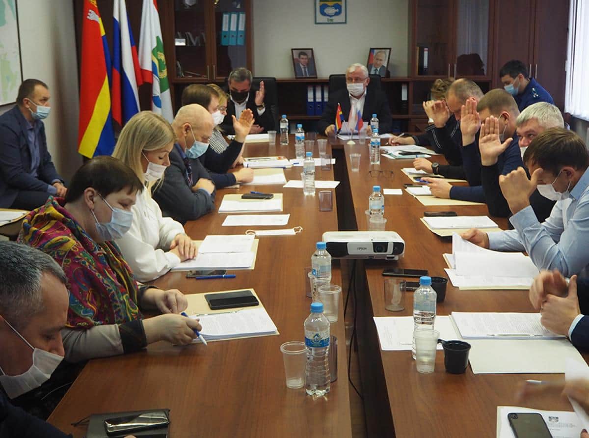 За заслуги перед округом