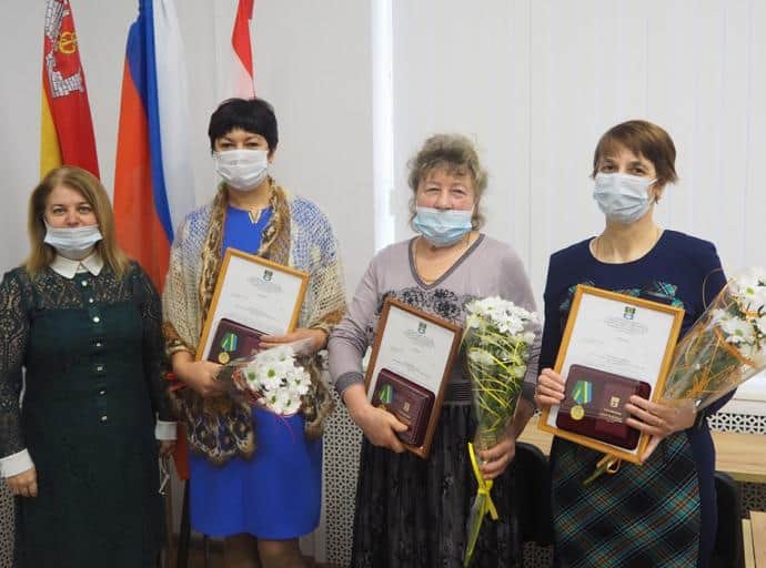 Местным жителям вручили медали 