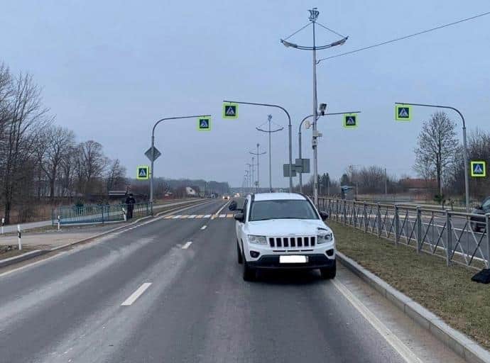 Под колёса попал пешеход