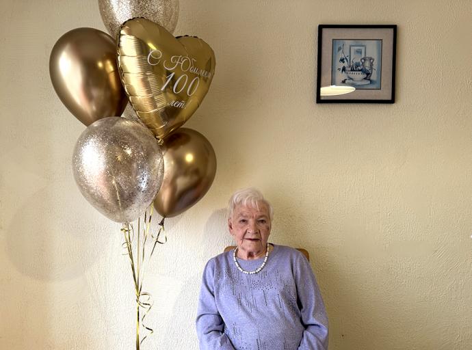 100-летний юбилей отмечает труженица тыла, ветеран труда и становления Калининградской области Галина Александровна Терехова