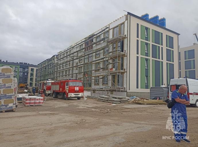 Сотрудники МЧС России локализовали пожар в Зеленоградском муниципальном округе