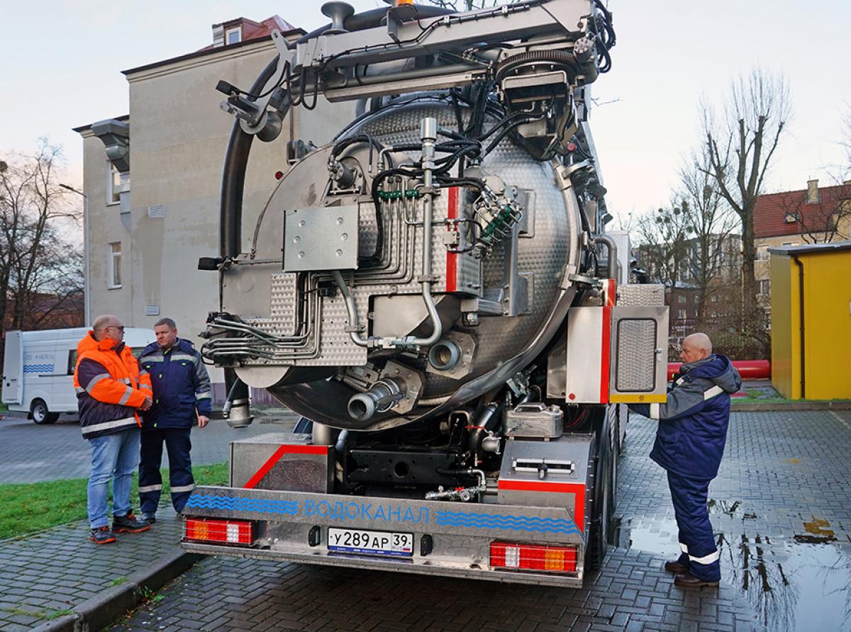 Новые контейнеры, техника и благоустройство