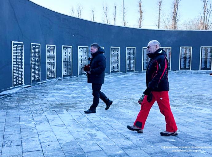 Траурная церемония в память жертв «Марша смерти»