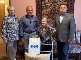 Вручение юбилейных медалей