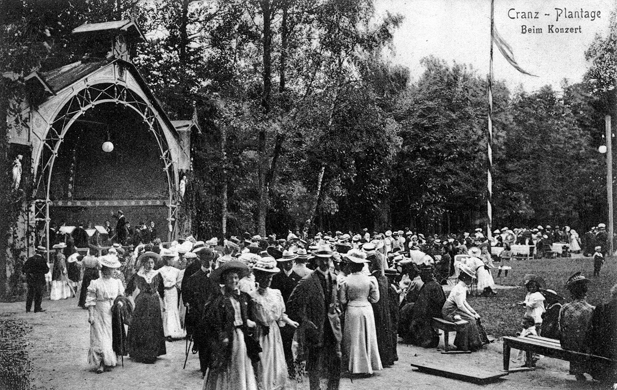 1898
